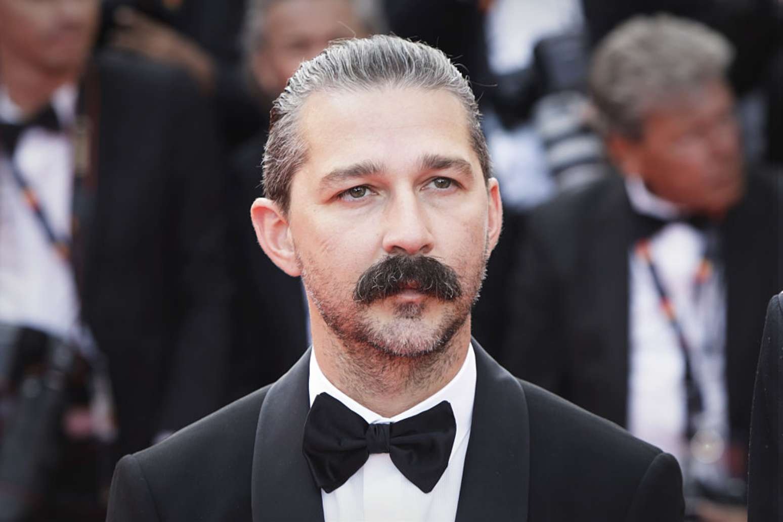 Shia LaBeouf é preso: ator de ‘Transformers’ brigou em carnaval de Nova Orleans