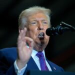 Homem é morto a tiros ao tentar entrar na casa de Trump, diz Serviço Secreto dos EUA Homem é morto a tiros ao tentar entrar na casa de Trump, diz Serviço Secreto dos EUA