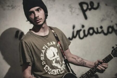 Briga por ficha de fliperama de R$ 5 termina com jovem assassinado