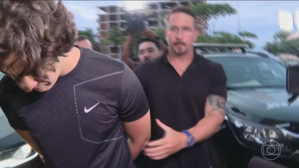 ‘Precisa de milagre’, afirma pai de adolescente que está em coma após ser agredido por ex-piloto