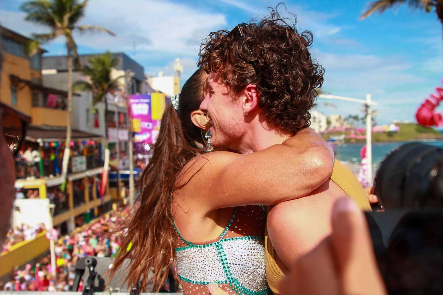 Shawn Mendes elogia Salvador, diz 'eu te amo' para Ivete e ganha apelido de 'Pivete Sangalo' Shawn Mendes elogia Salvador, diz 'eu te amo' para Ivete e ganha apelido de 'Pivete Sangalo'