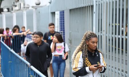 Fies: pré-selecionados devem complementar inscrição até esta terça Fies: pré-selecionados devem complementar inscrição até esta terça