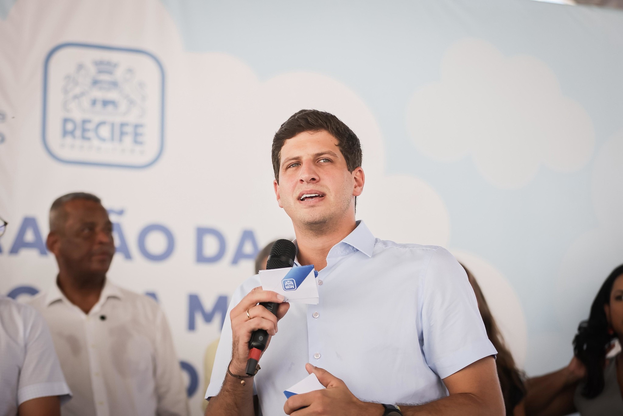 CPI para investigar João Campos por fraude em concurso é protocolada na Câmara CPI para investigar João Campos por fraude em concurso é protocolada na Câmara