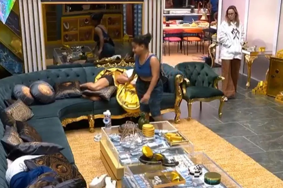 BBB 26: Milena peida no rosto de Jonas e gera polêmica. Veja o momento BBB 26: Milena peida no rosto de Jonas e gera polêmica. Veja o momento