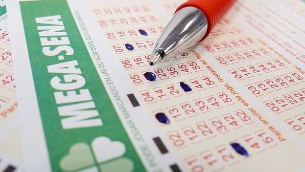 Mega-Sena 2986: sorteio de R$ 3,5 milhões acontece nesta quinta-feira Mega-Sena 2986: sorteio de R$ 3,5 milhões acontece nesta quinta-feira