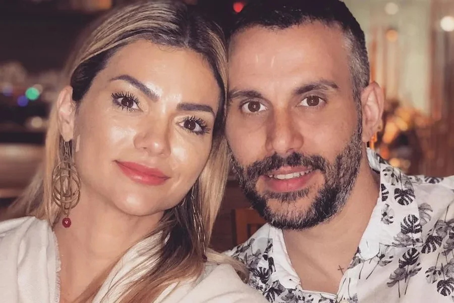 Kelly Key faz apelo por corrente de oração após marido sofrer AVC
