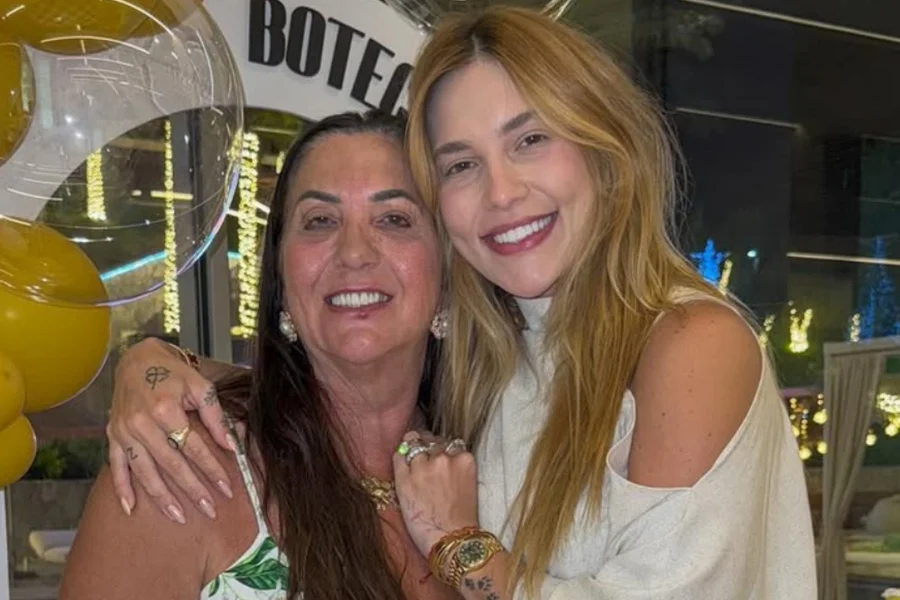 Mãe de Virginia faz post enigmático após polêmica com Conselho Tutelar