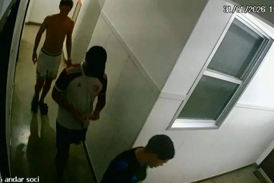 Copacabana: Justiça condena adolescente envolvido em estupro coletivo Copacabana: Justiça condena adolescente envolvido em estupro coletivo