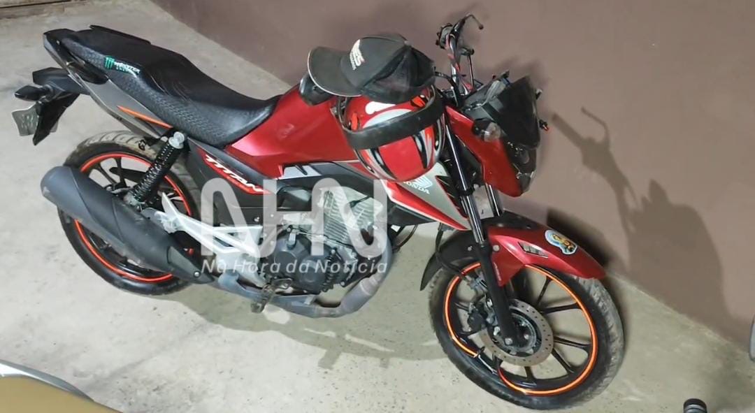 Motociclista perde controle ao fazer curva, sofre queda e fica ferido no bairro Alto Alegre, em Rio Branco; veja vídeo Motociclista perde controle ao fazer curva, sofre queda e fica ferido no bairro Alto Alegre, em Rio Branco; veja vídeo