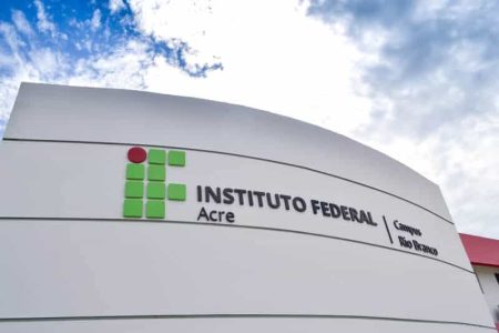 Último dia: inscrições para seleção de professor substituto do Ifac terminam nesta terça-feira