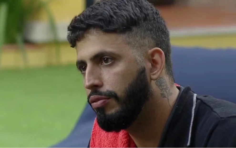 Jovan desiste da Casa do Patrão após crise emocional e deixa reality de forma inesperada