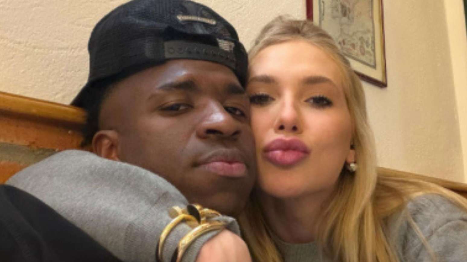 Vini Jr. divide opiniões com presentes para Virginia no Dia das Mães: 'Breguice' Vini Jr. divide opiniões com presentes para Virginia no Dia das Mães: 'Breguice'