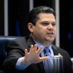 PEC do fim da escala 6×1 tem semana decisiva sob pressão; Alcolumbre deve mudar rota na tramitação