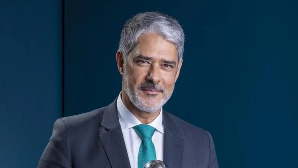 William Bonner pode assumir o Fantástico em meio a rumores de mudanças na Globo William Bonner pode assumir o Fantástico em meio a rumores de mudanças na Globo