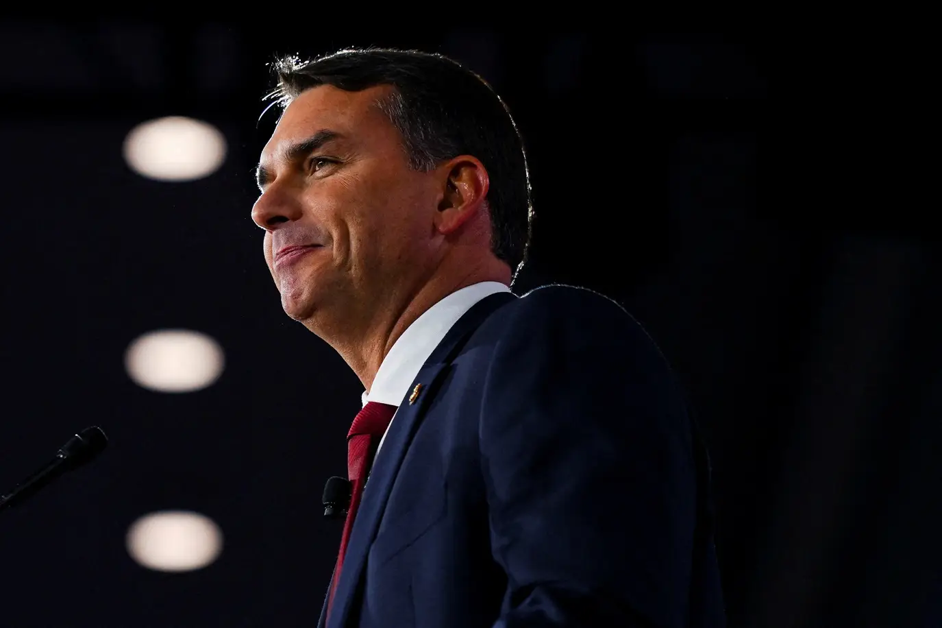 Flávio defende Valdemar e acusa PF de constranger adversários do governo