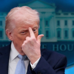 Operador de teleprompter de Trump é investigado por usar informação privilegiada