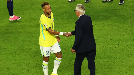 Neymar dá indícios de que se aposentará da seleção após derrota para a Noruega Neymar dá indícios de que se aposentará da seleção após derrota para a Noruega