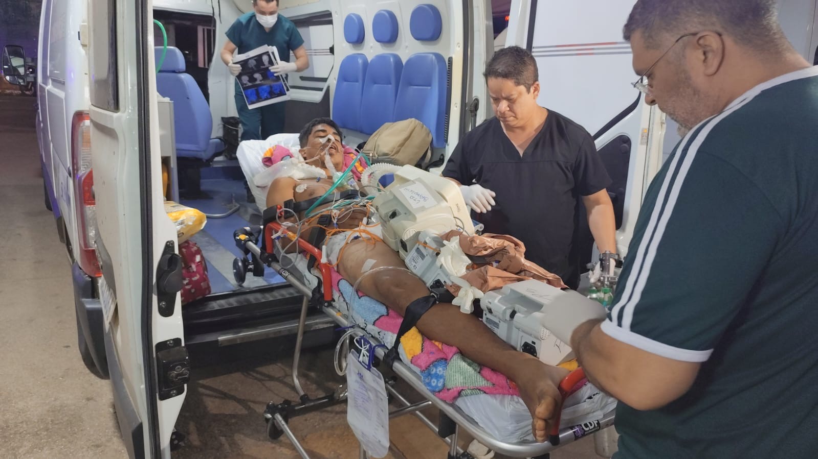 Jovem baleado na cabeça em Brasiléia é transferido em estado grave ao PS de Rio Branco