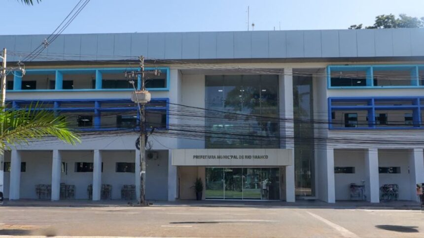 Rio Branco lança programa para fortalecer MEIs e autônomos Prefeitura lança programa para ampliar contratação de MEIs e autônomos em Rio Branco