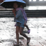 China: tufão Bavi enfraquece, mas ainda provoca ventos fortes e chuva China: tufão Bavi enfraquece, mas ainda provoca ventos fortes e chuva