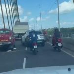 Motociclista colide com viatura dos Bombeiros na Ponte da União, em Cruzeiro do Sul