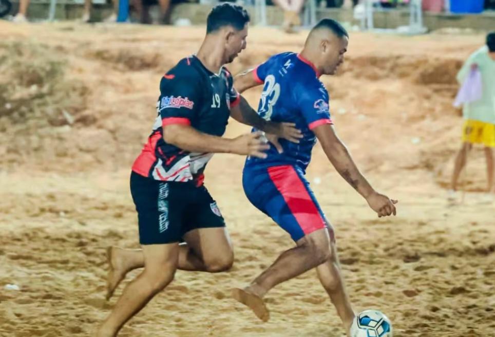 Lyon, Veneza e Amigos do Loro levantam taças e definem campeões do Copão de Futebol de Areia