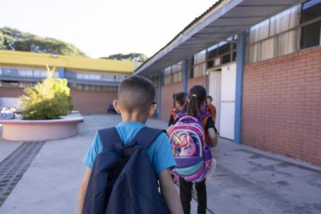 Defensoria e Semed criam regra de prioridade para vagas escolares de filhos de vítimas de violência doméstica em Manaus Defensoria e Semed criam regra de prioridade para vagas escolares de filhos de vítimas de violência doméstica em Manaus
