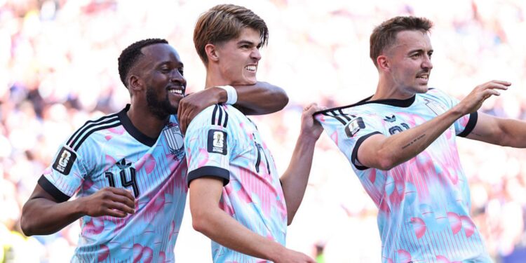 Bélgica aplica 4 a 1 nos Estados Unidos e pega a Espanha nas quartas; Balogun joga após polêmica Bélgica aplica 4 a 1 nos Estados Unidos e pega a Espanha nas quartas; Balogun joga após polêmica