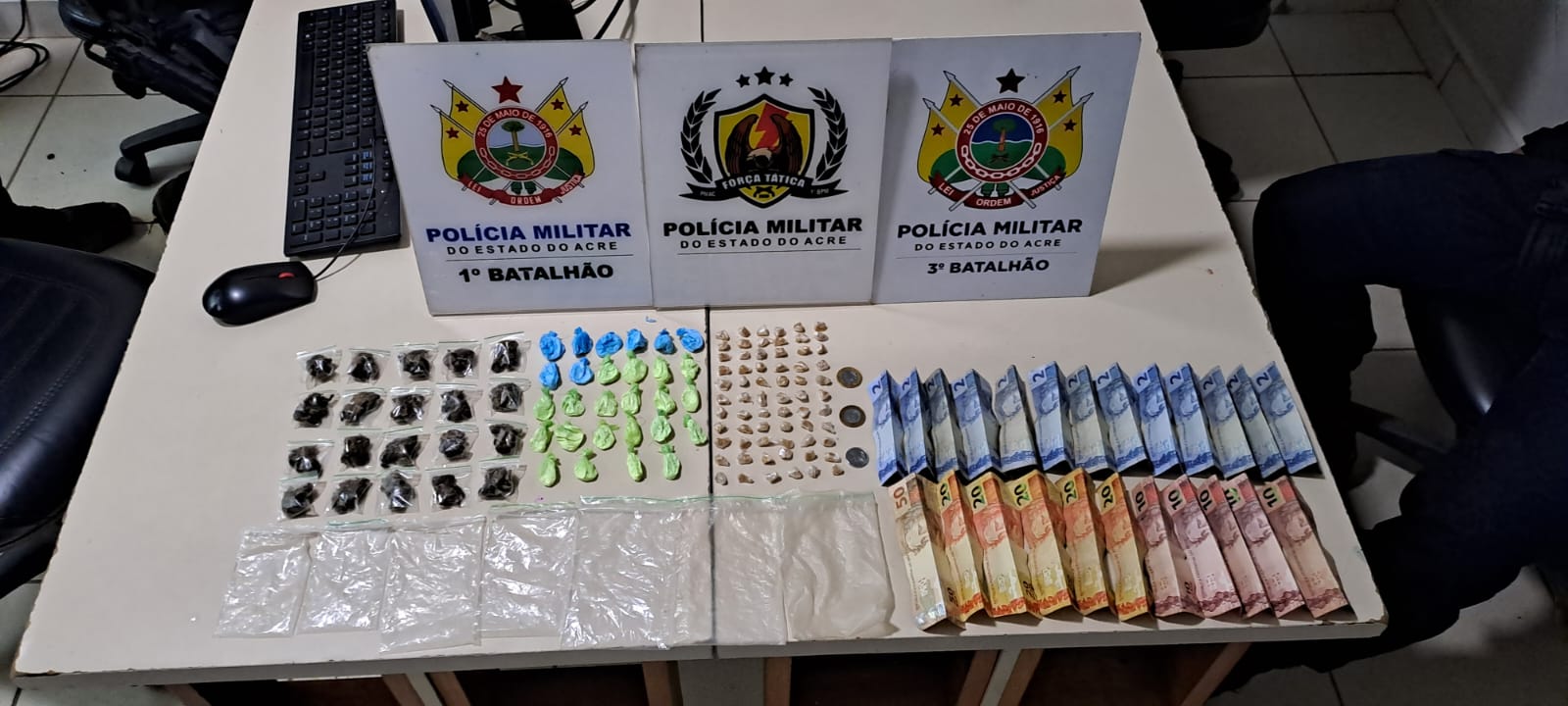 Traficante é preso ao tentar fugir durante Operação Férias Segura no Bairro da Paz, em Rio Branco