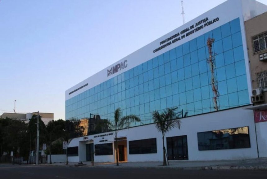 Ministério Público investiga violência contra manifestantes, jornalistas e vereador em Rio Branco Ministério Público investiga violência contra manifestantes, jornalistas e vereador em Rio Branco