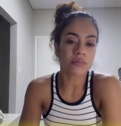 Após denunciar tentativa de feminicídio, Erika Oliveira diz seguir “mais forte e fiel a si mesma” Após denunciar tentativa de feminicídio, Erika Oliveira diz seguir “mais forte e fiel a si mesma”