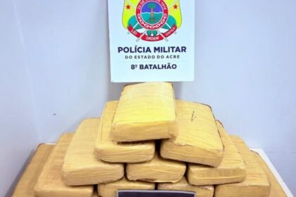 PM apreende quase 16 kg de maconha e prende acusado de tráfico em Sena Madureira