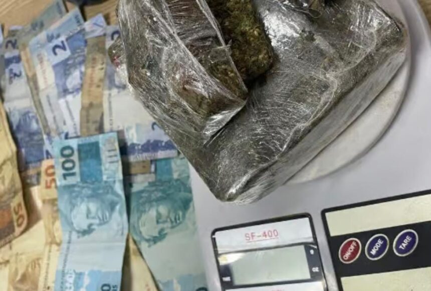 Em Cruzeiro do Sul, jovem é preso por tráfico e diz ter sócio do crime no Peru