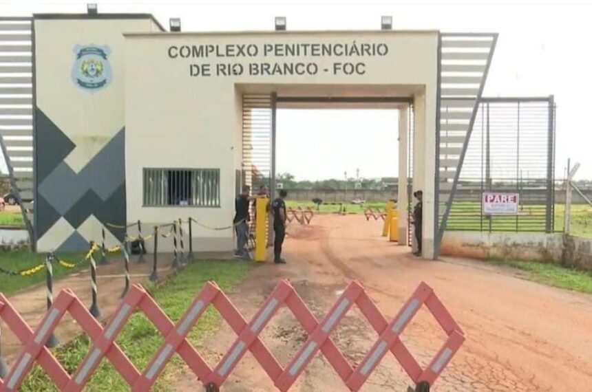 Suspeita de rebelião interrompe visitas em pavilhão de presídio no Acre Suspeita de rebelião interrompe visitas em pavilhão de presídio no Acre