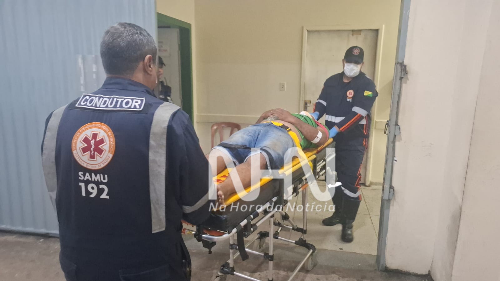 Trabalhador sofre queda de telhado durante manutenção em residência na Vila Acre