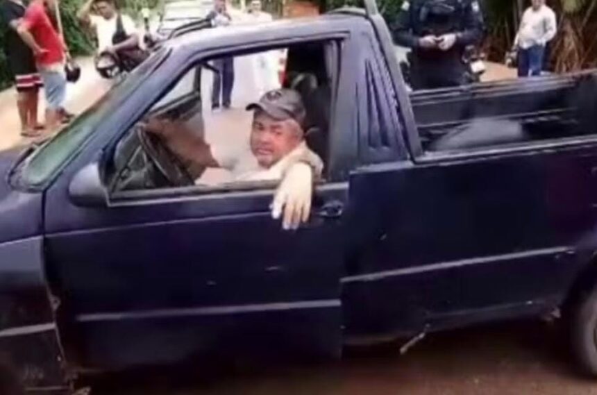 Motorista embriagado e com CNH suspensa é condenado a 14 anos por morte de motociclista Motorista embriagado e com CNH suspensa é condenado a 14 anos por morte de motociclista