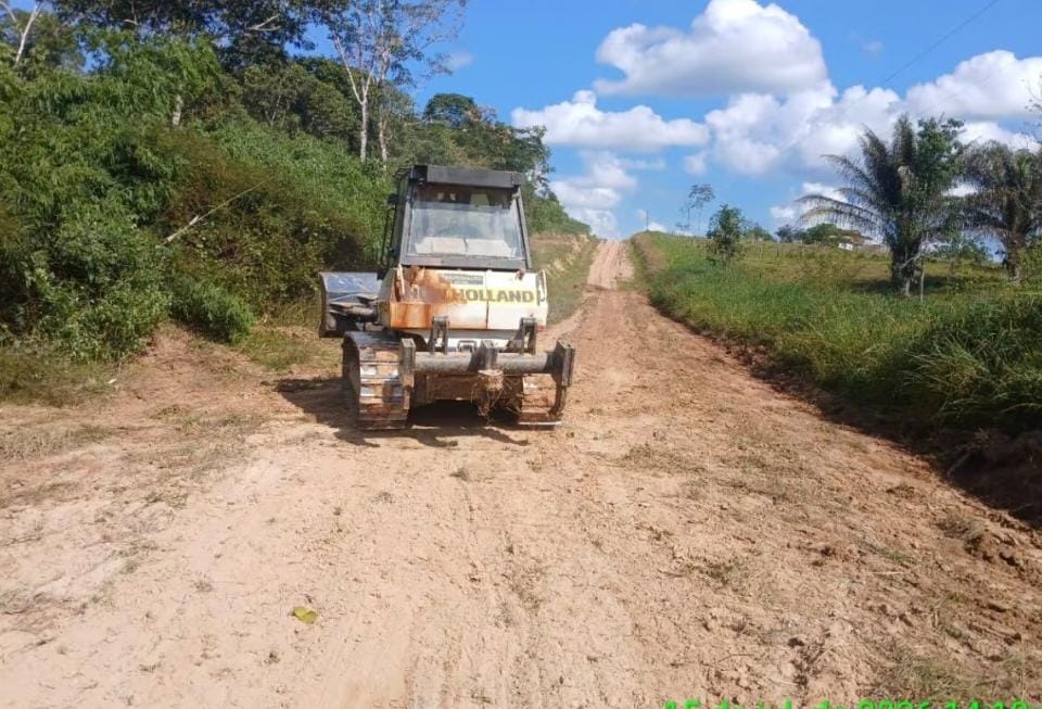 Operação Verão prevê recuperar 720 km de ramais na Transacreana; chuvas interrompem serviços temporariamente