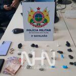 Dupla é presa pela Força Tática do 3º BPM com drogas durante ação no bairro Jorge Lavocat