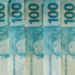 Caixa paga Bolsa Família de julho a beneficiários com NIS de final 4 Caixa paga Bolsa Família de julho a beneficiários com NIS de final 4