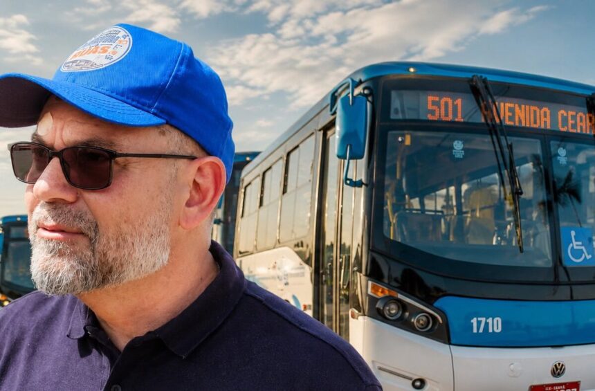 Após decisão da Justiça, 28 ônibus da Ricco voltam a circular em Rio Branco; frota chegará a quase 90 veículos