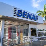 Veja quais profissionais o Senai está contratando em seleção com salários de até R$ 5,7 mil