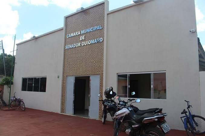 MP investiga suposto uso particular de carro oficial da Câmara de Senador Guiomard