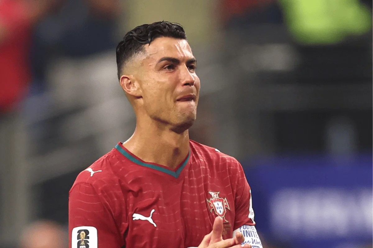 Cristiano Ronaldo chora após eliminação de Portugal na Copa do Mundo