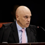Moraes: Bolsonaro vive situação “mais benéfica” do que 705 mil presos