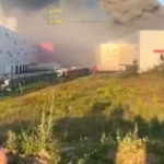 Ataque ucraniano deixa 7 mortos em armazém de supermercado na Rússia Ataque ucraniano deixa 7 mortos em armazém de supermercado na Rússia