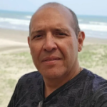 Jornalista é assassinado por homens armados no México