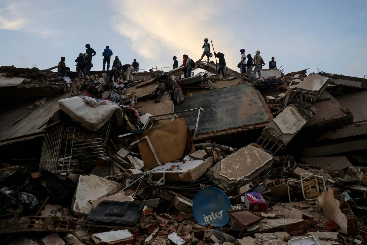 Terremoto na Venezuela: número de mortos sobe para 3.811 Terremoto na Venezuela: número de mortos sobe para 3.811