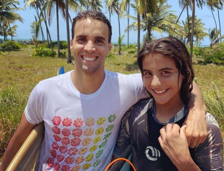 'Agora a gente compete com namorada', reflete Daniel Cady sobre tempo passado com o filho