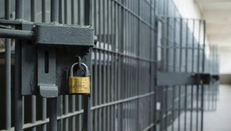Quatro integrantes de facção são condenados a mais de 200 anos de prisão por triplo homicídio no Acre