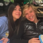 Aos 15 anos, filho de Adriane Galisteu faz rara aparição com a namorada no aniversário da avó